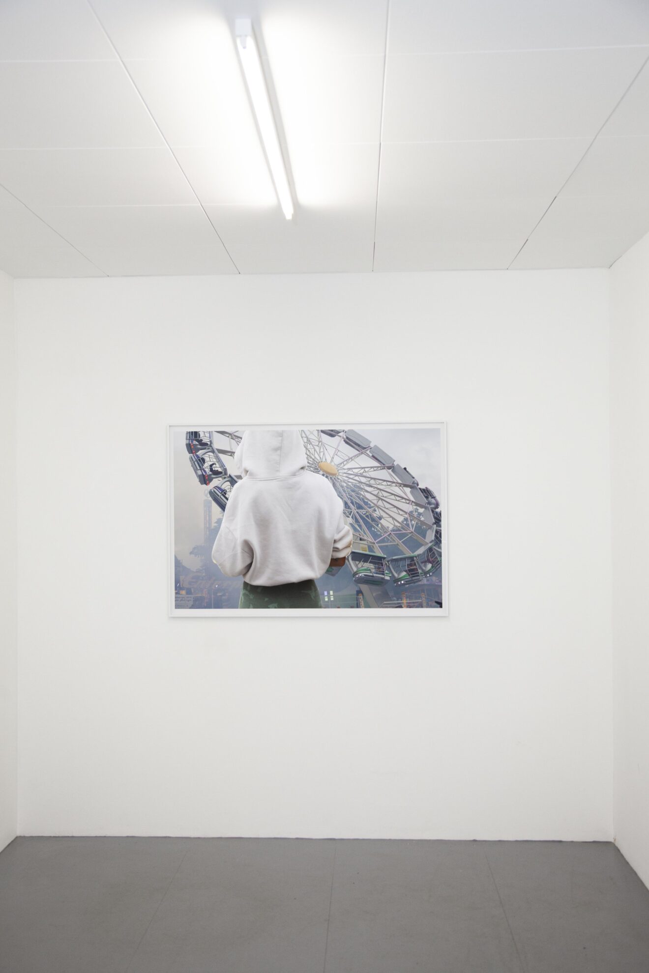 3_apublik_tonimeyer_greyhoodieroom